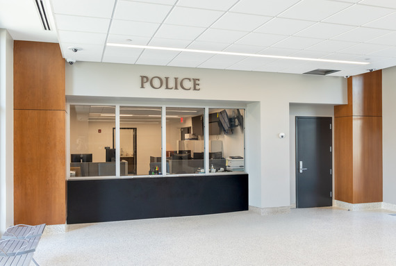 city-hall-link-police-4_crop